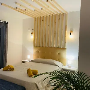 Travellers Guest house